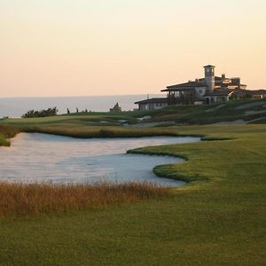 Blacksearama Golf & Villas